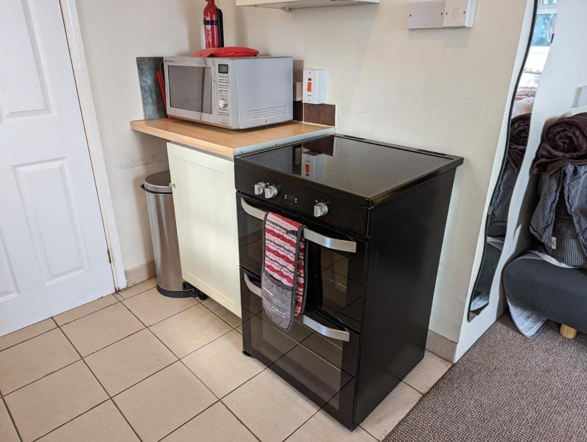 Bristol Self-Catering Studio+Kitchen+Parking Exterior foto